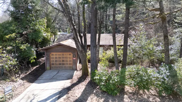 $235,000 | 359 Wells Drive, Cave Junction, OR 97523
