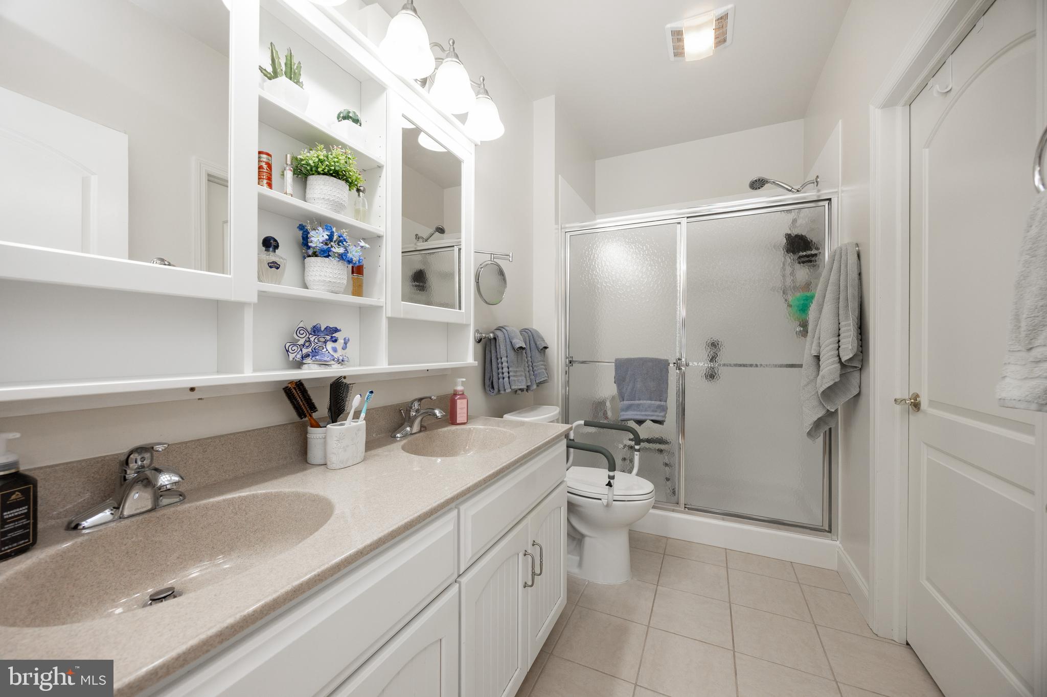 1455 North Red Maple Way Downingtown, PA 19335 - Photo 20 of 41 Main Entry Level