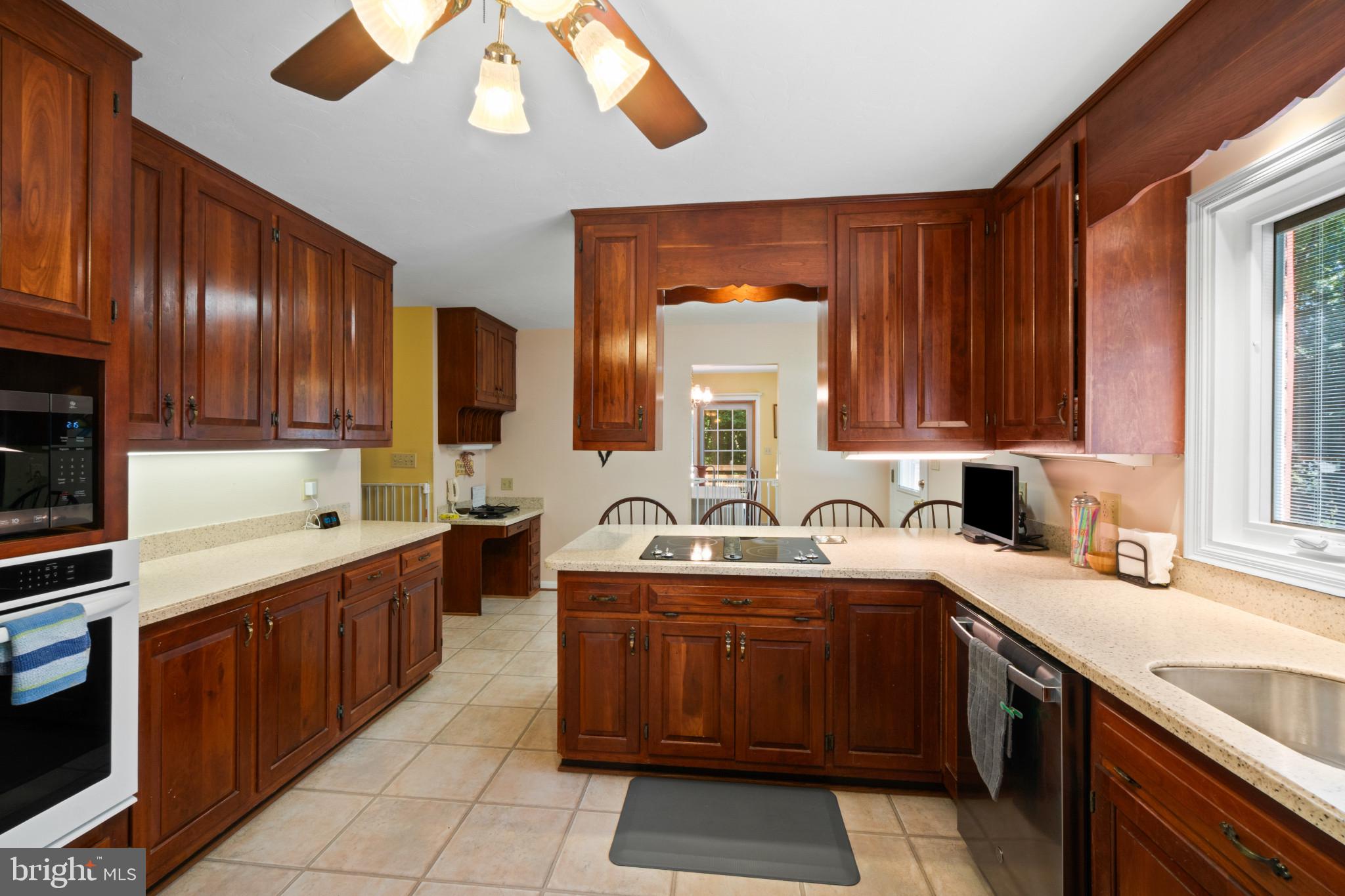 2597 Braddock Road Mount Airy, MD 21771 - Photo 48 of 61 Kitchen