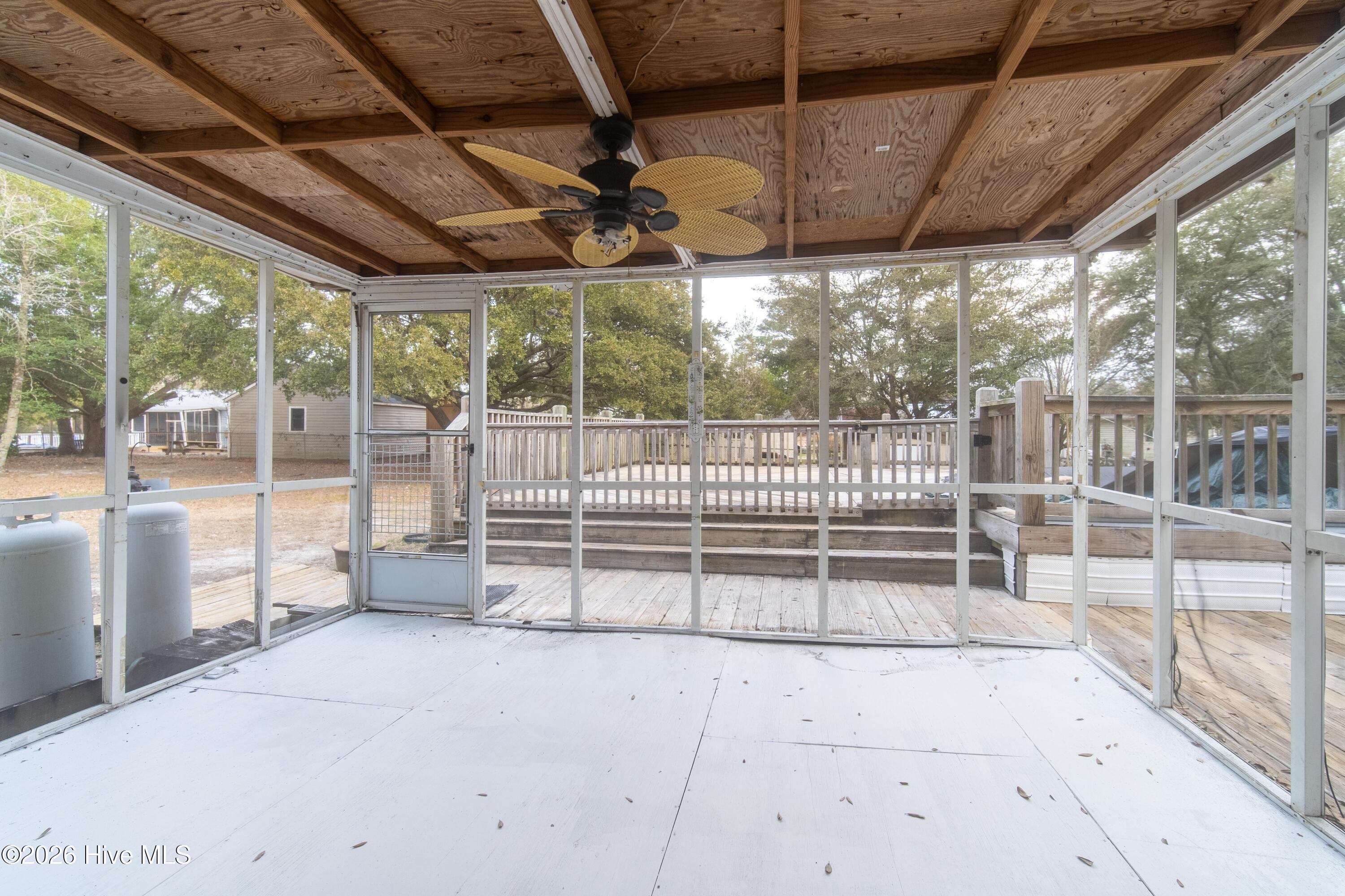 139 Pine Court Hubert, NC 28539 - Photo 25 of 35 DSC01845-HDR_2048px