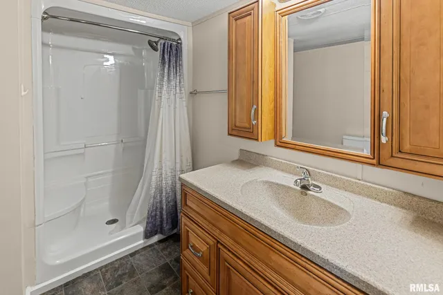 $71,500 | 5219 Highway 50, Salem, IL 62881