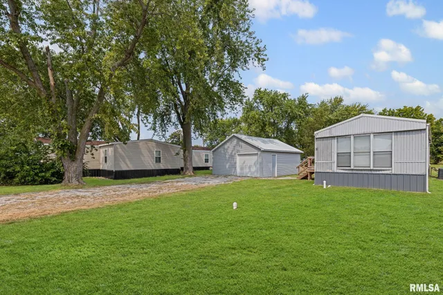 $71,500 | 5219 Highway 50, Salem, IL 62881