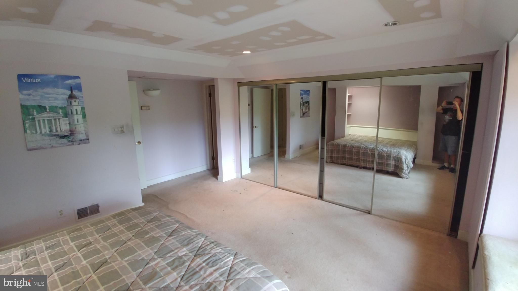 3163 Rolling Road Edgewater, MD 21037 - Photo 19 of 26 Bedroom (Master)