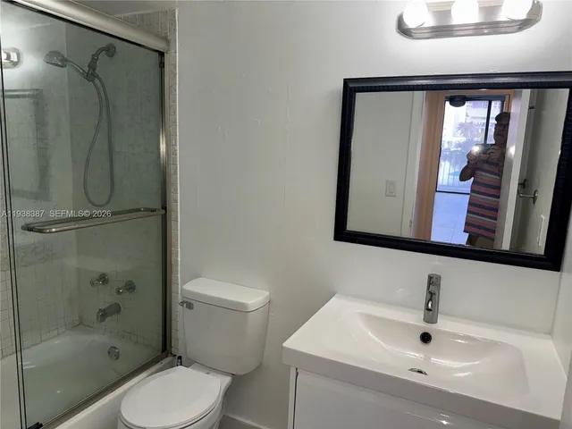 $2,150 | 200 Leslie Drive, Unit 317, Hallandale Beach, FL 33009