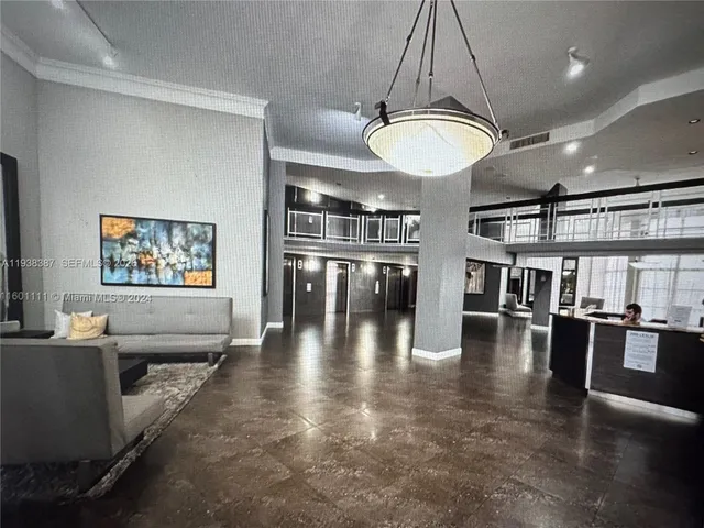 $2,150 | 200 Leslie Drive, Unit 317, Hallandale Beach, FL 33009