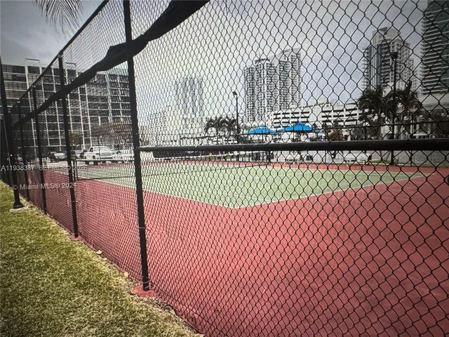 $2,150 | 200 Leslie Drive, Unit 317, Hallandale Beach, FL 33009