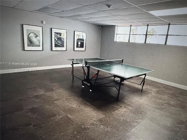 $2,150 | 200 Leslie Drive, Unit 317, Hallandale Beach, FL 33009