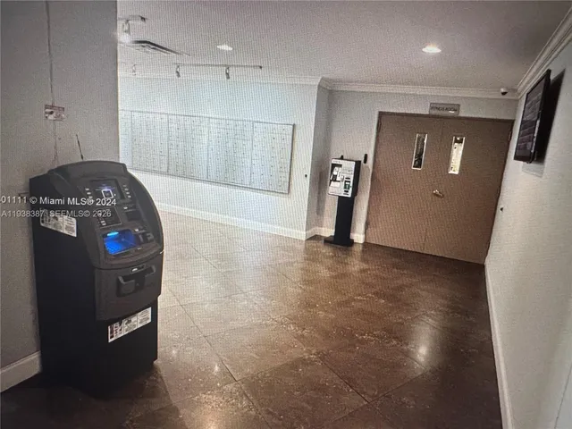 $2,150 | 200 Leslie Drive, Unit 317, Hallandale Beach, FL 33009