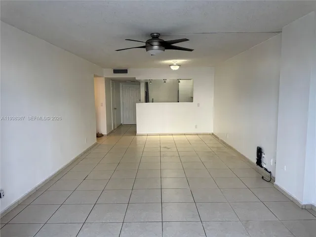 $2,150 | 200 Leslie Drive, Unit 317, Hallandale Beach, FL 33009