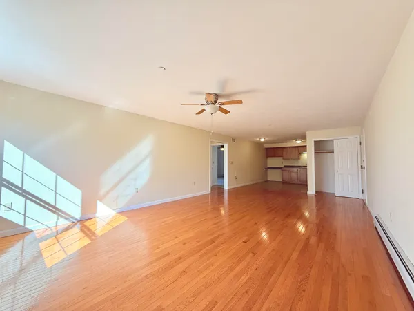 $1,900 | 80 Main Street, Unit 301, Ossipee, NH 03814