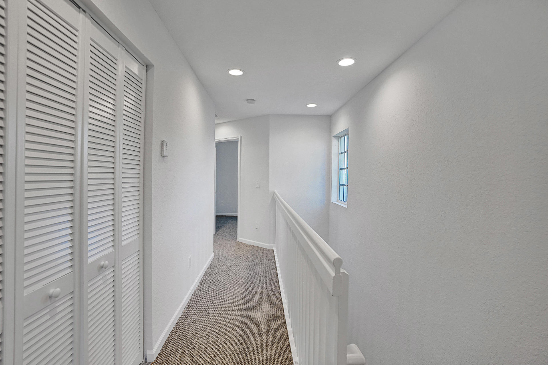 2034 Nassau Drive Riviera Beach, FL 33404 - Photo 15 of 39 DSC01084