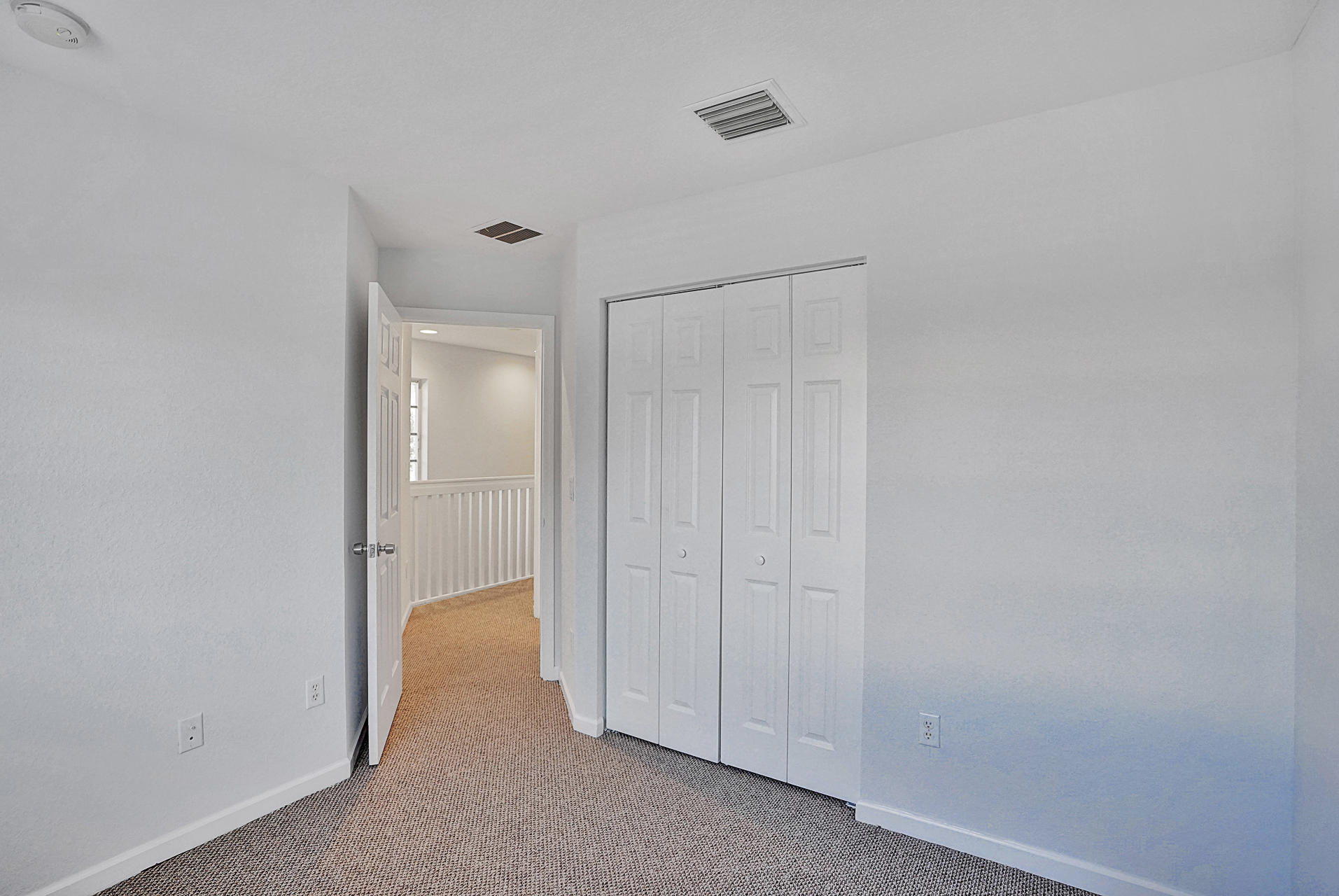 2034 Nassau Drive Riviera Beach, FL 33404 - Photo 20 of 39 DSC01072