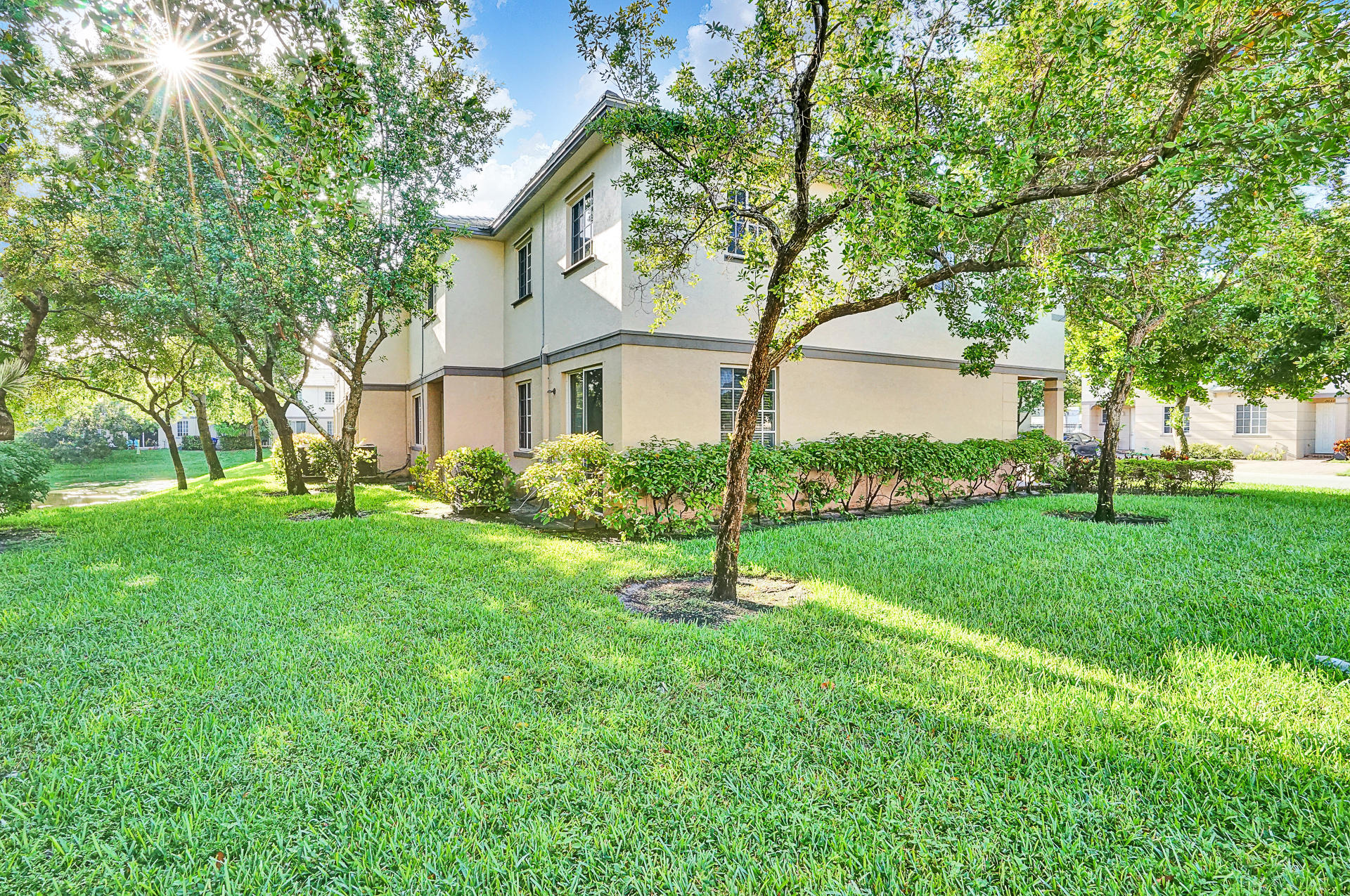2034 Nassau Drive Riviera Beach, FL 33404 - Photo 31 of 39 DSC01120