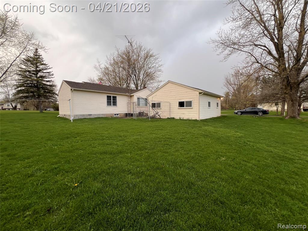 8299 Ridge Road Goodrich, MI 48438 - Photo 6 of 22