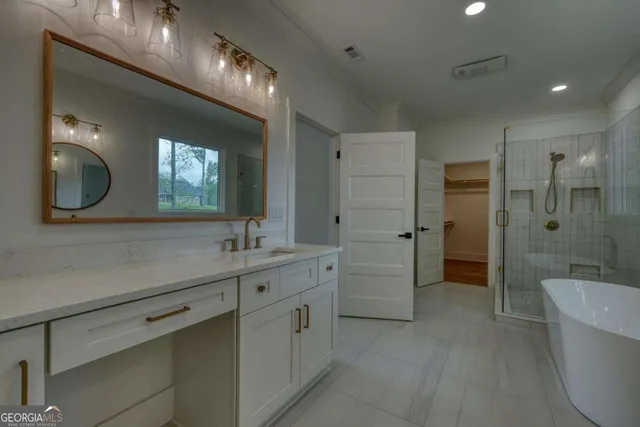 a front view of house with yard