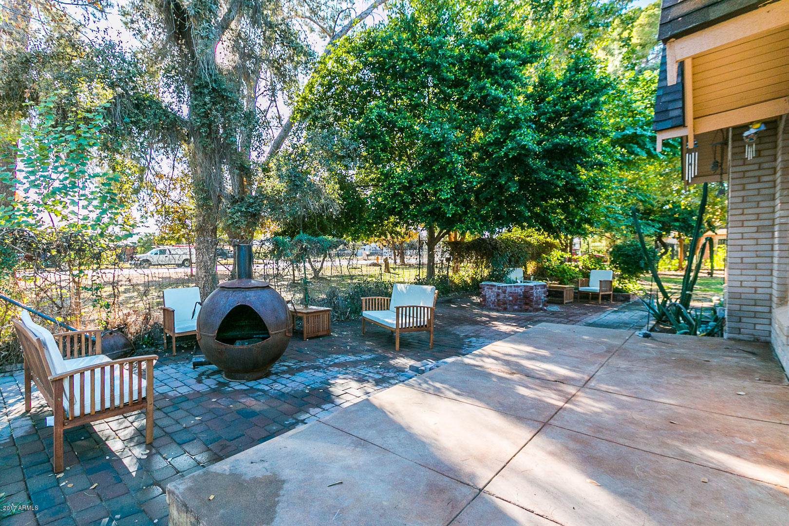 120 East Carter Road Phoenix, AZ 85042 - Photo 3 of 40 10792 (6 of 54)