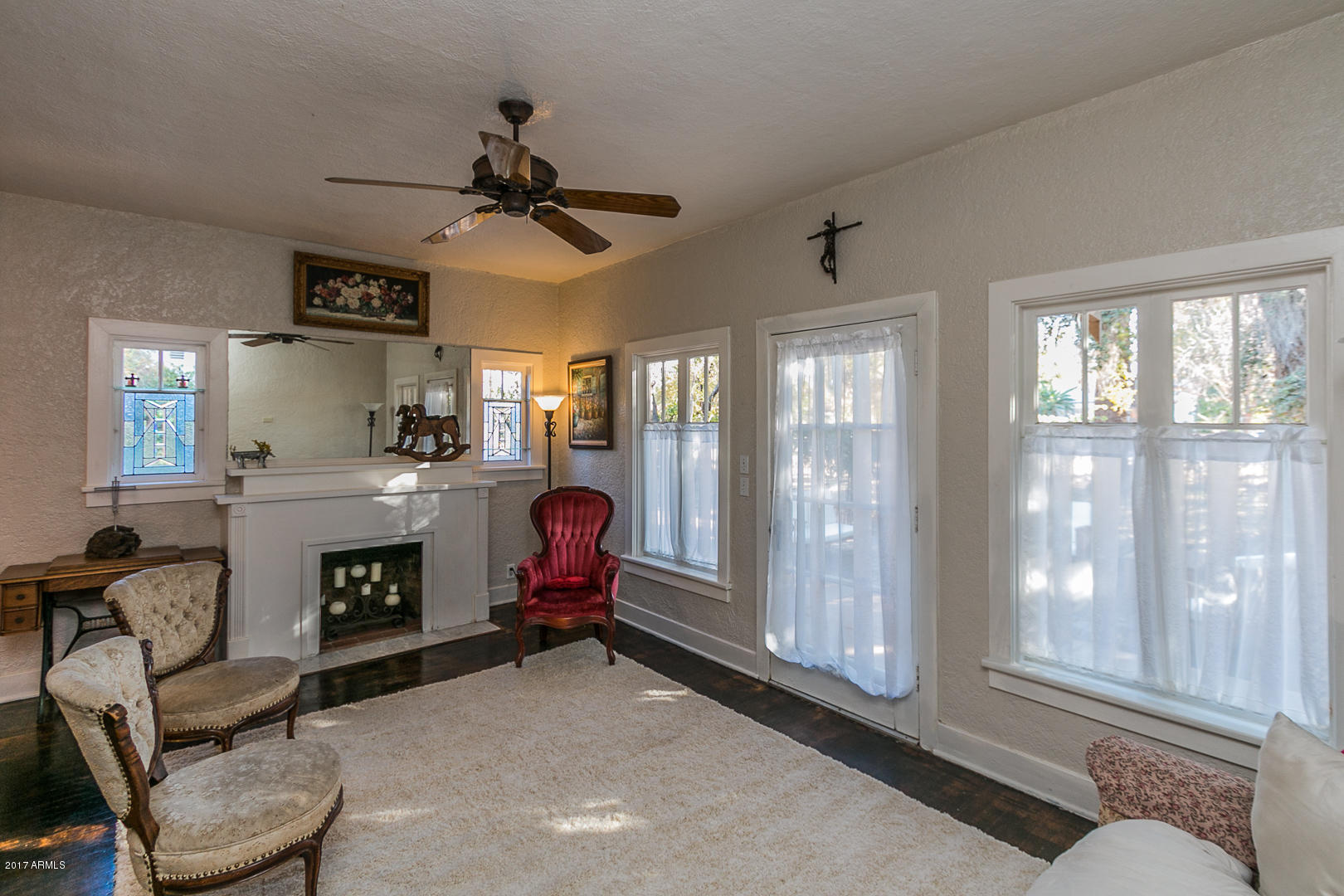 120 East Carter Road Phoenix, AZ 85042 - Photo 9 of 40 10792 (45 of 54)