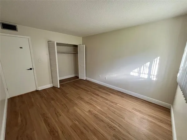 $1,575 | 4606 West Gray Street, Unit 107, Tampa, FL 33609