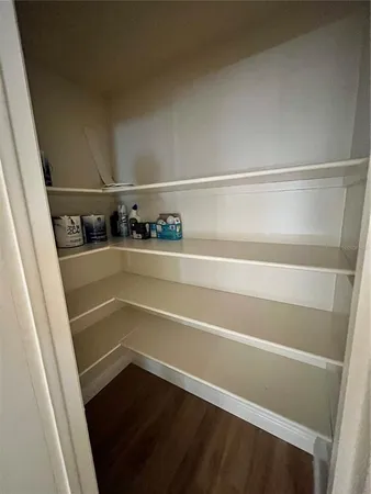 $1,575 | 4606 West Gray Street, Unit 107, Tampa, FL 33609