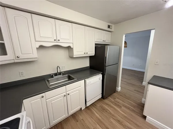 $1,575 | 4606 West Gray Street, Unit 107, Tampa, FL 33609
