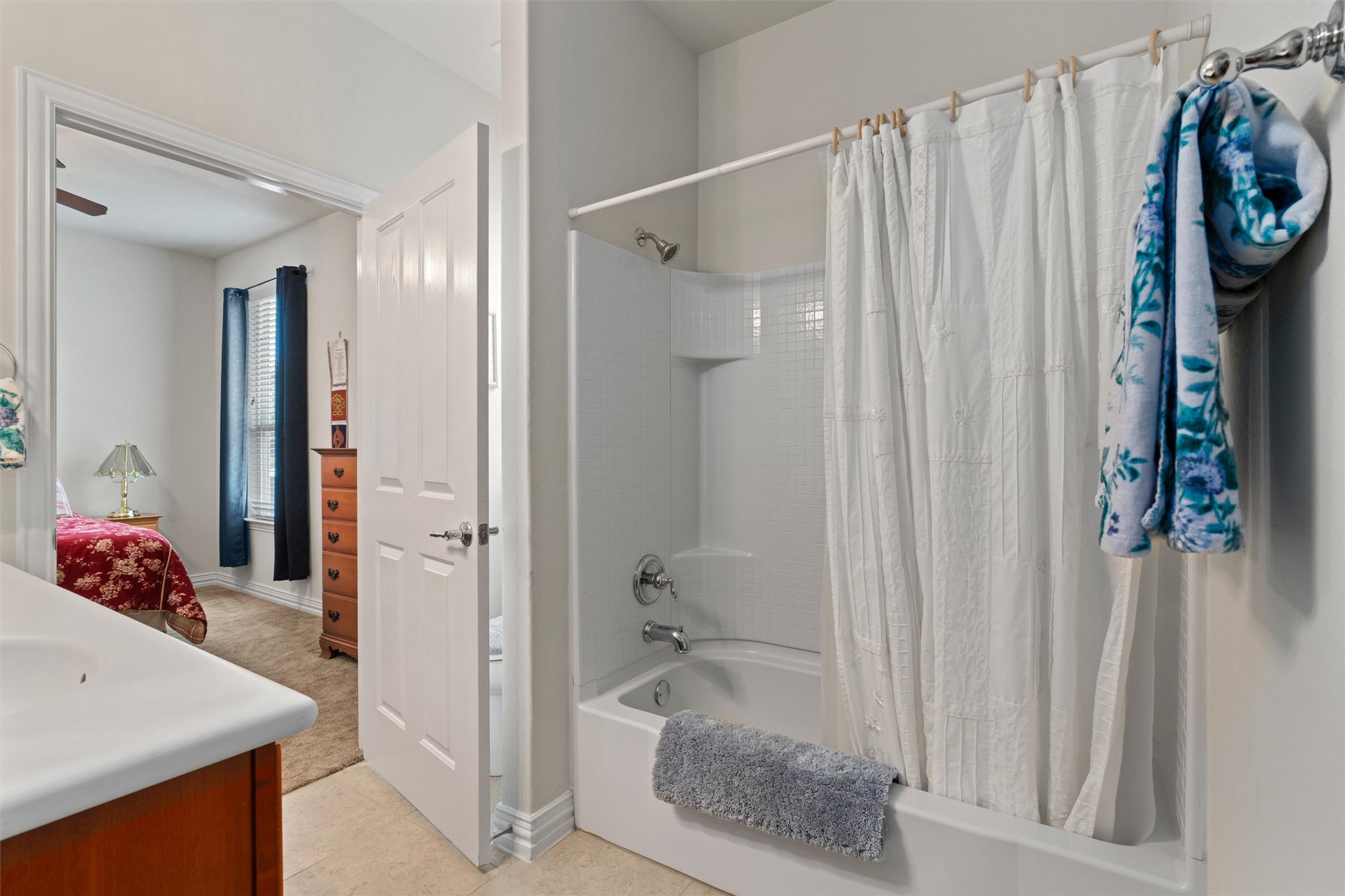 113 Independence Creek Lane Georgetown, TX 78633 - Photo 25 of 36 Gallery Image 25