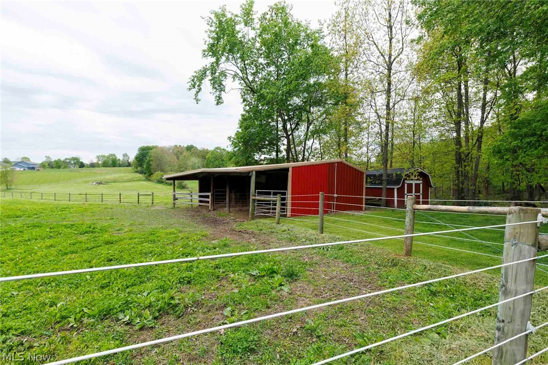 8582 Dundee Wilmot Road Northwest Dundee, OH 44624 - Photo 28 of 49