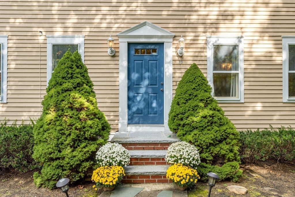 20 Country Farm Road East Bridgewater, MA 02333 - Photo 3 of 28