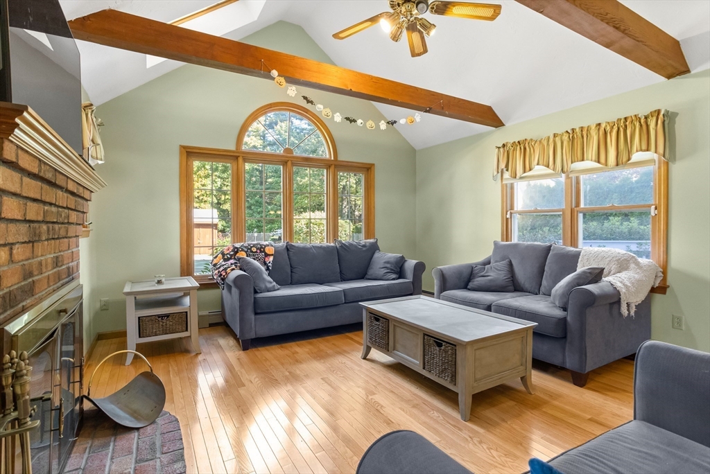 20 Country Farm Road East Bridgewater, MA 02333 - Photo 7 of 28