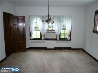 413 Devon Terrace Shillington, PA 19607 - Photo 4 of 8 Dining Room
