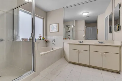 $845,000 | 9224 Grand Canal Drive, Miami, FL 33174