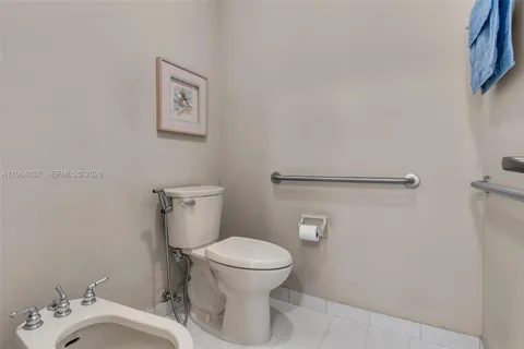 $845,000 | 9224 Grand Canal Drive, Miami, FL 33174