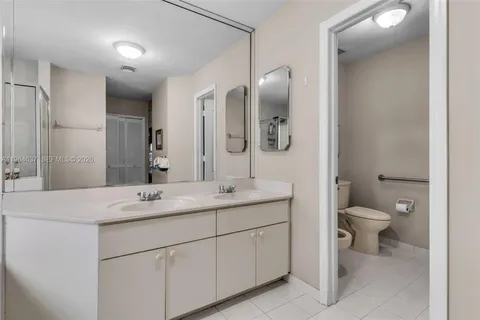 $845,000 | 9224 Grand Canal Drive, Miami, FL 33174