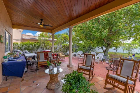 $845,000 | 9224 Grand Canal Drive, Miami, FL 33174