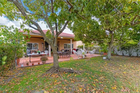 $845,000 | 9224 Grand Canal Drive, Miami, FL 33174