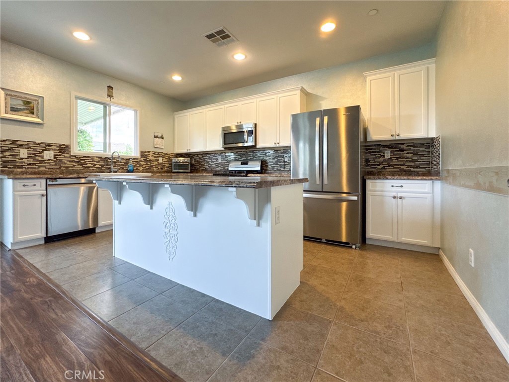 37184 Running Springs Road Murrieta, CA 92563 - Photo 15 of 68