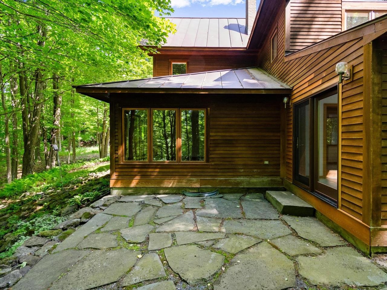 190 Red Tail Lane Charlotte, VT 05445 - Photo 18 of 59