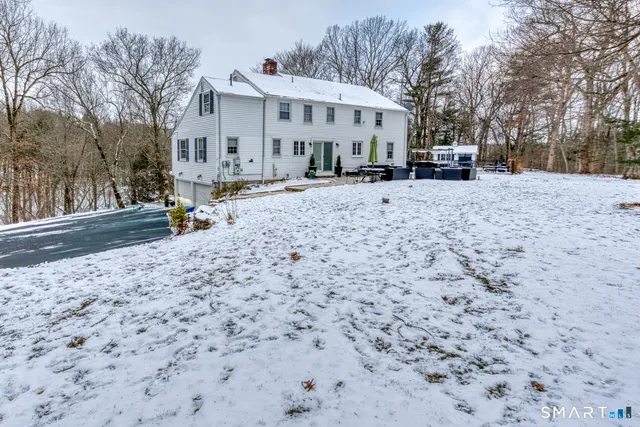 $599,000 | 25 Hunter Lane, Glastonbury, CT 06033