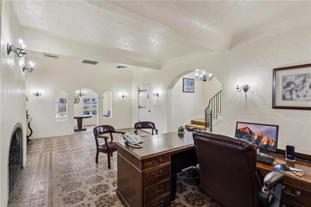 2625 Wilmington Road New Castle, PA 16105 - Photo 7 of 31