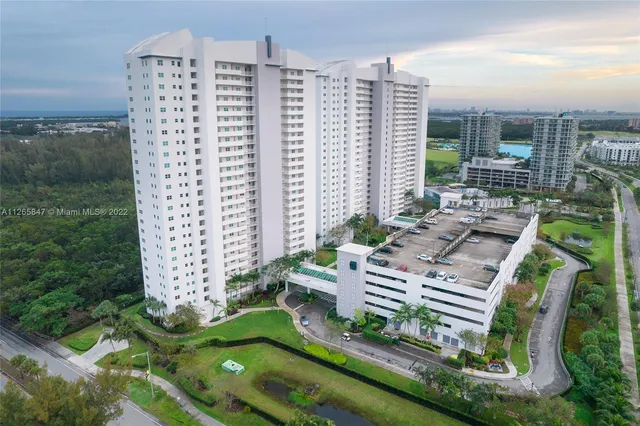$470,000 | 15051 Royal Oaks Lane, Unit 1203, North Miami, FL 33181