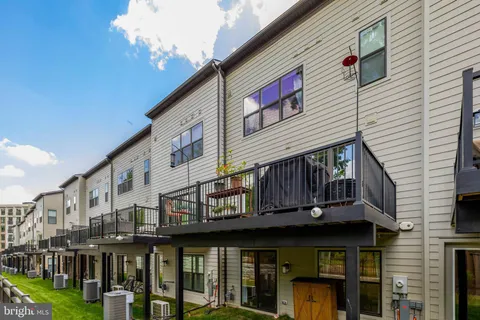 $1,295,000 | 1622 Fellowship Square, Reston, VA 20190