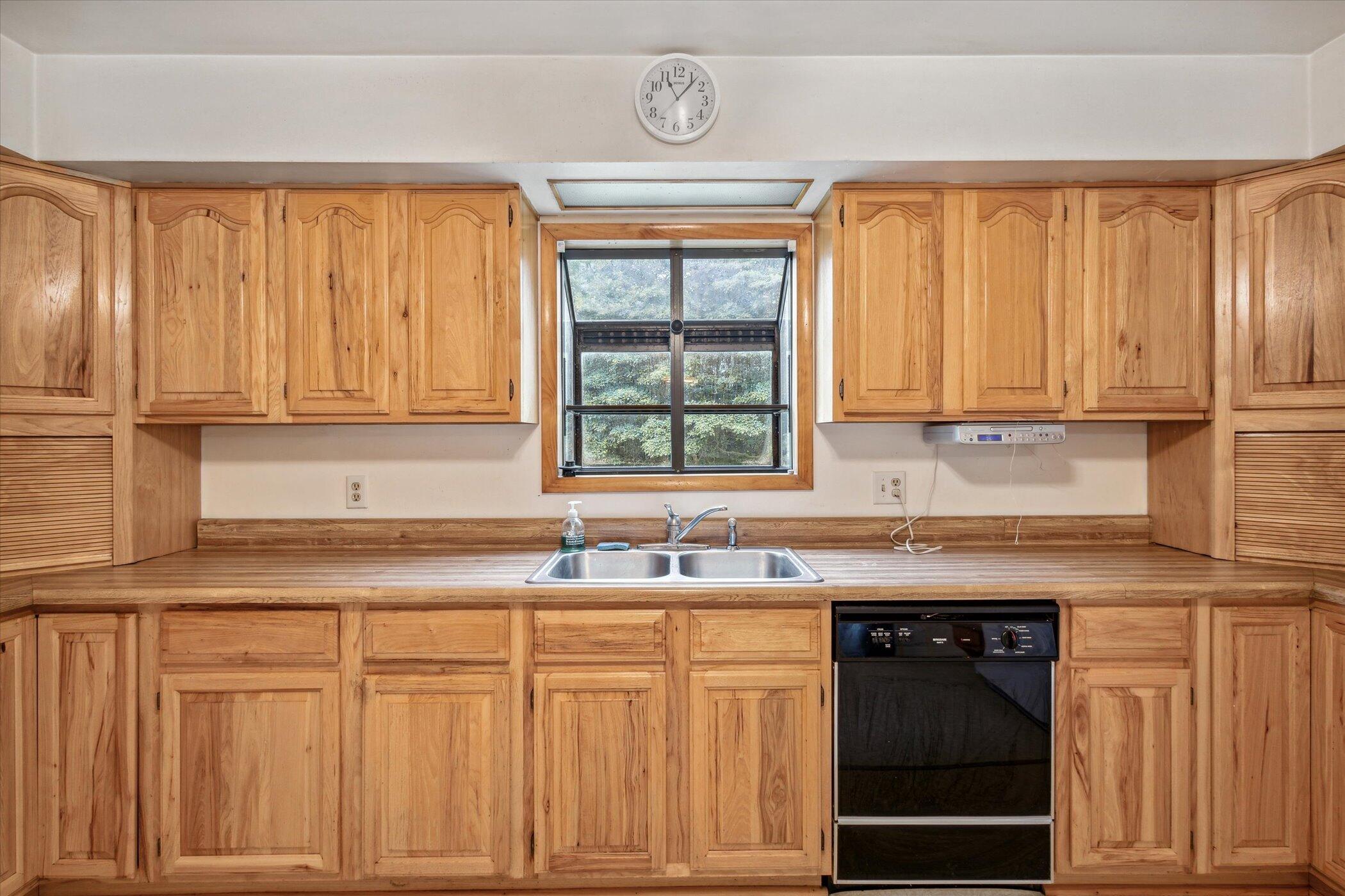 53650 Griffis Road Dowagiac, MI 49047 - Photo 6 of 55 06-53650-Griffis-Rd.6