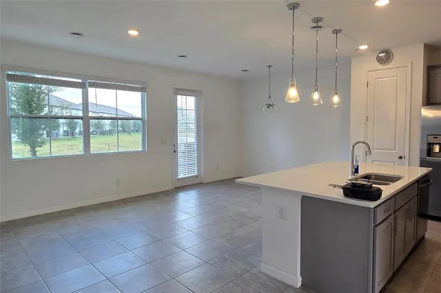 $2,390 | Undisclosed Address, Davenport, FL 33896