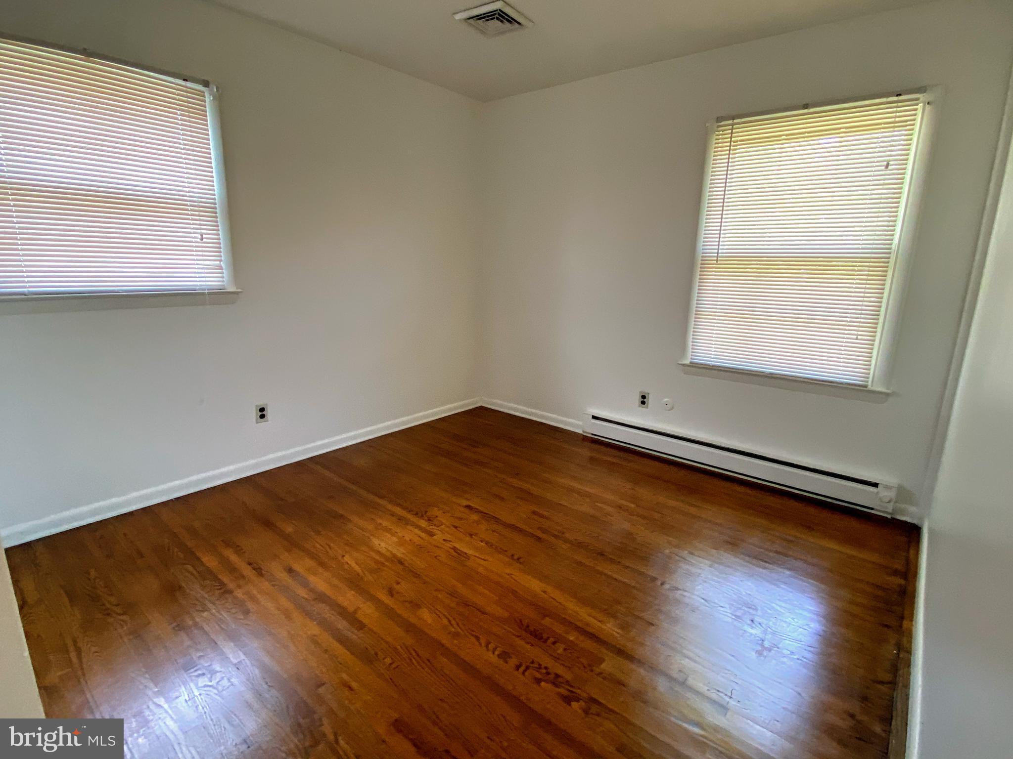 603 Postfield Road Newark, DE 19713 - Photo 11 of 22 2nd Bedroom