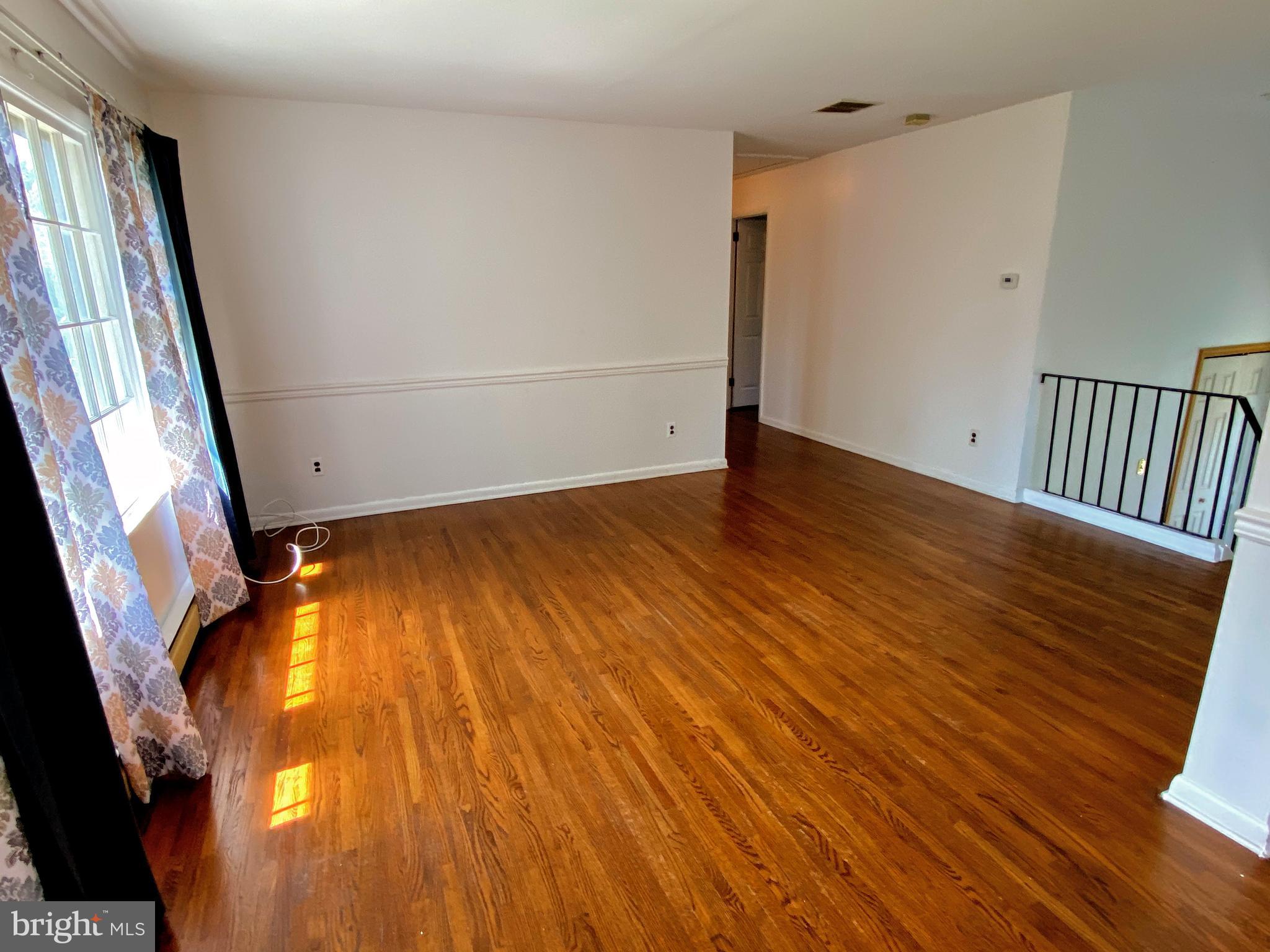 603 Postfield Road Newark, DE 19713 - Photo 7 of 22 Family Room