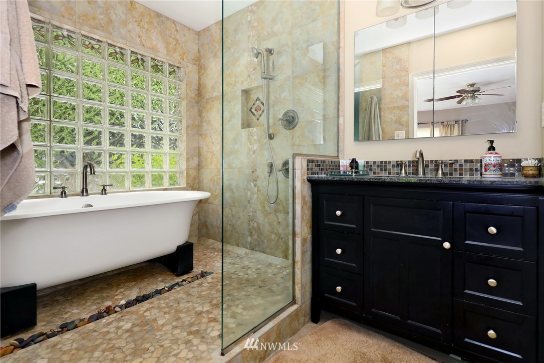 3499 Lindquist Road Bellingham, WA 98226 - Photo 14 of 25 Gallery Image 14