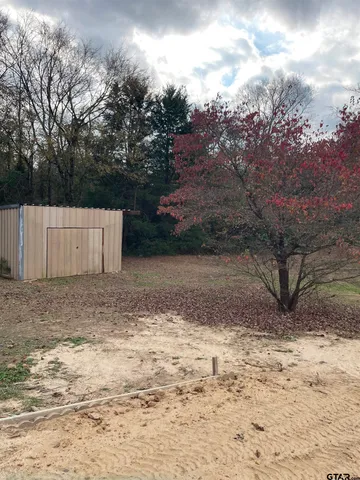 $269,900 | 390 County Road 2978, Hughes Springs, TX 75656