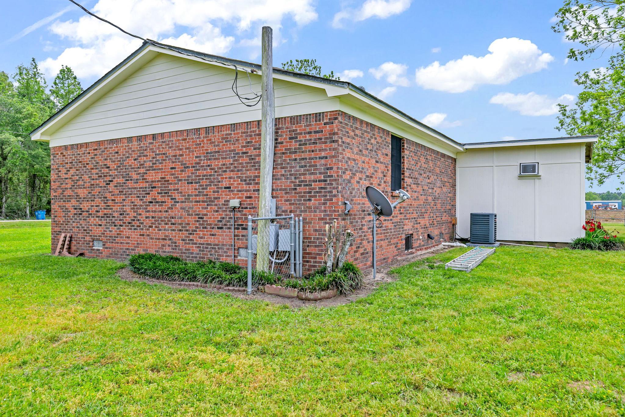 1712 Curtis Road Atmore, AL 36502 - Photo 39 of 42
