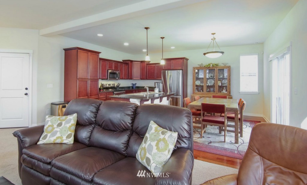 19695 Mountain Ridge Road Southeast Monroe, WA 98272 - Photo 13 of 25