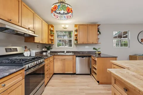 $549,000 | 290 Hoot Owl Way, Boulder Creek, CA 95006