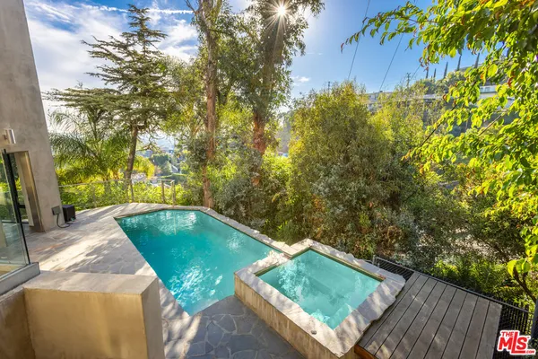 $17,300 | 8460 Harold Way, Los Angeles, CA 90069